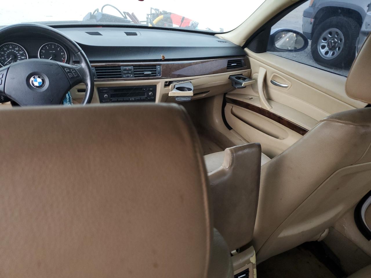 2006 BMW 325 I VIN: WBAVB13576KR63873 Lot: 81383645