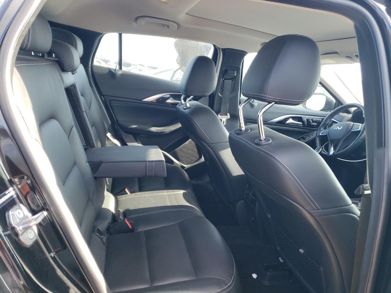 2018 Infiniti Qx30 Pure VIN: SJKCH5CR8JA004819 Lot: 70222795