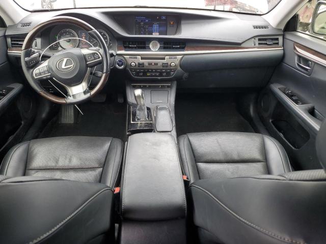 LEXUS ES300 2016 Белы