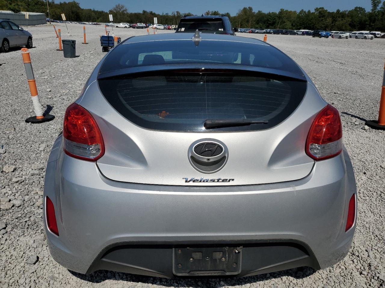 2016 Hyundai Veloster VIN: KMHTC6AD8GU302059 Lot: 72081325
