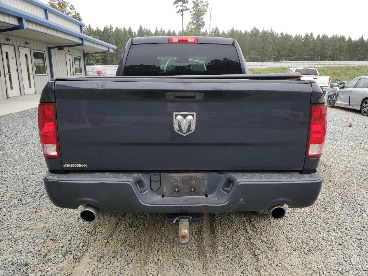 2015 Ram 1500 St VIN: 1C6RR6FT8FS608256 Lot: 81752275