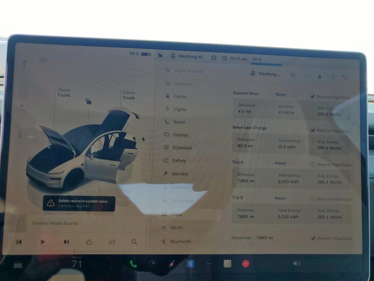 2026 Tesla Model Y VIN: 7SAYGDEE6TA382275 Lot: 84286625