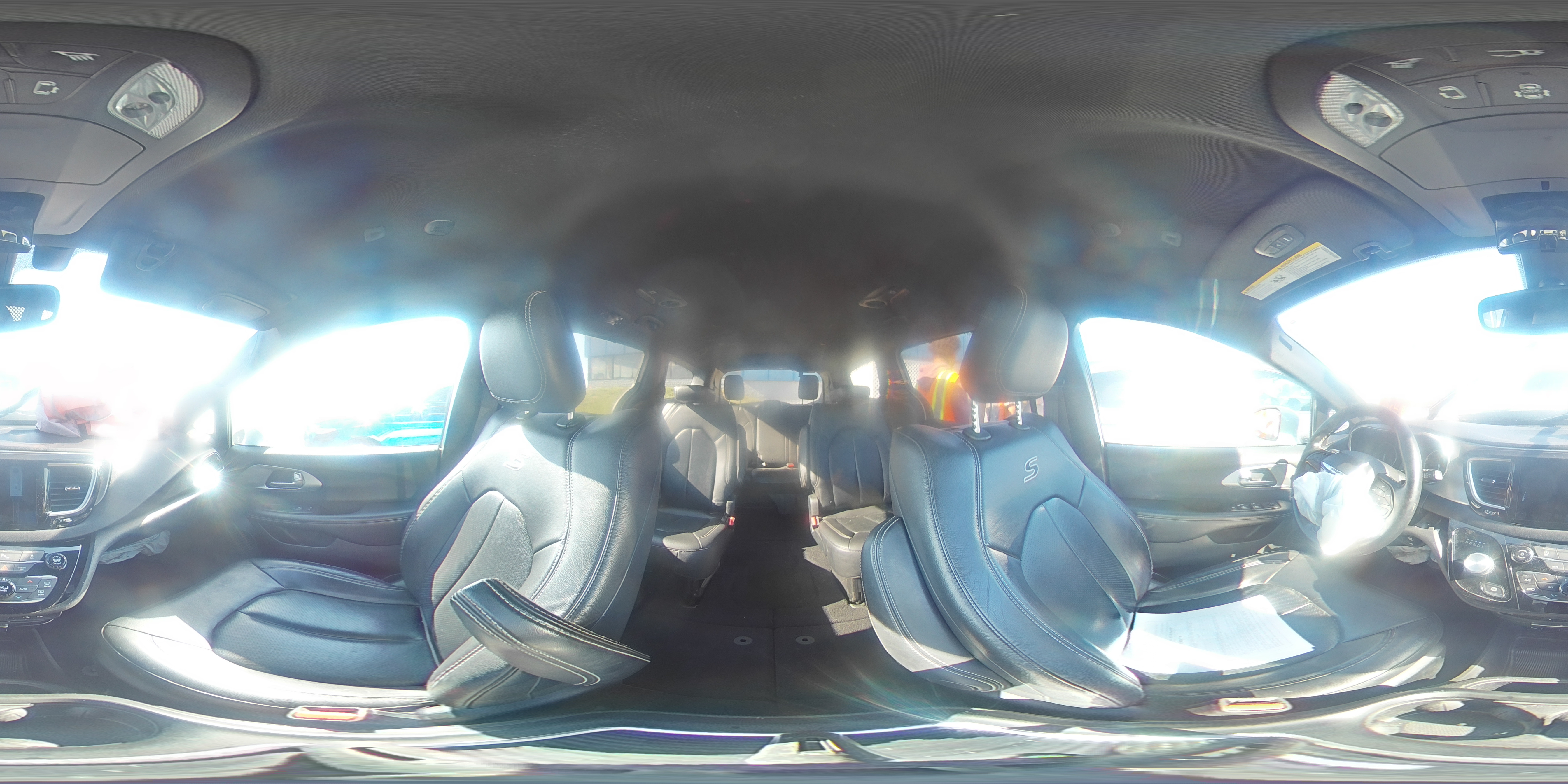 2018 Chrysler Pacifica Touring L Plus VIN: 2C4RC1EG7JR332566 Lot: 84243365