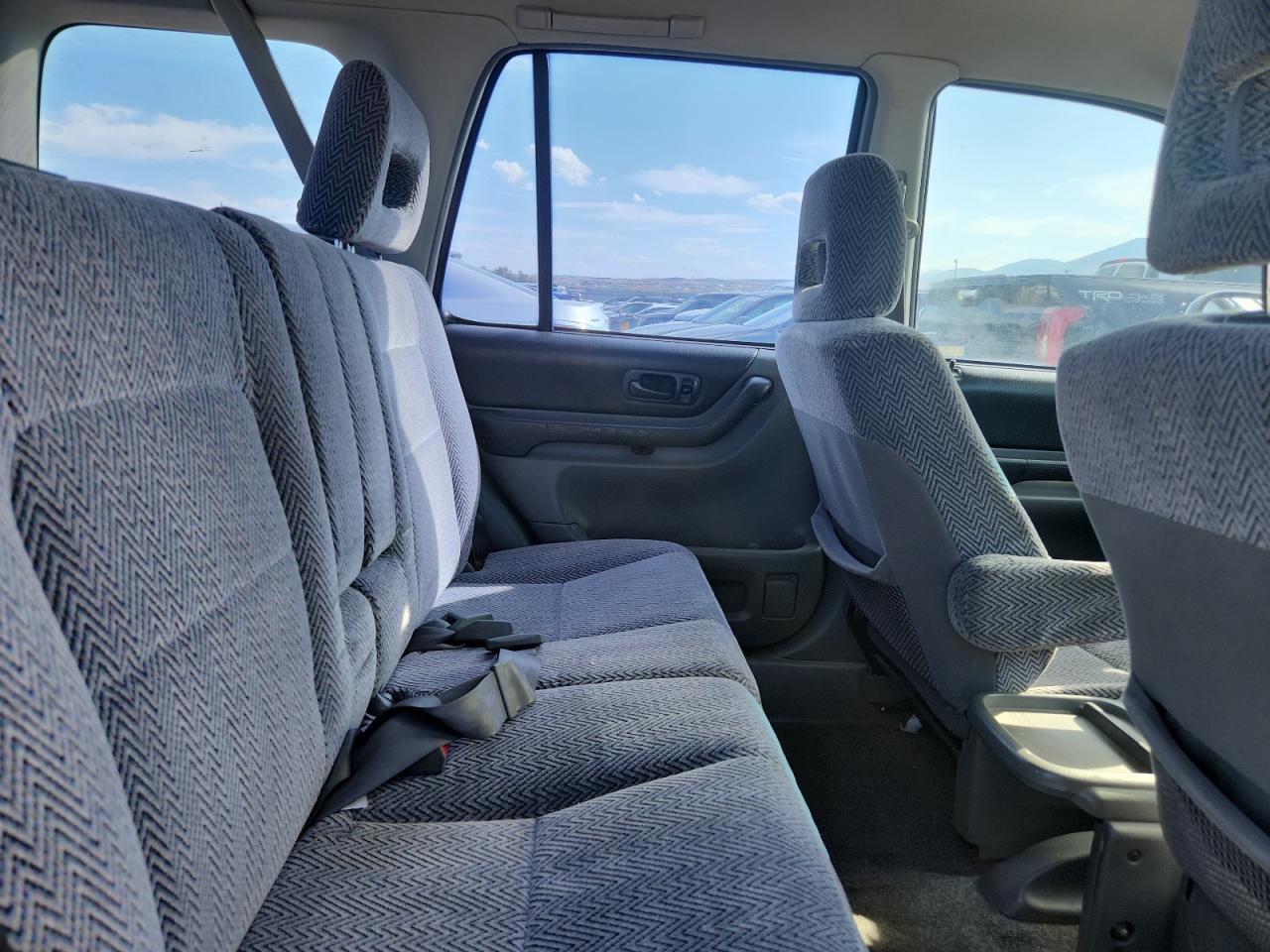 1997 Honda Cr-V Lx VIN: JHLRD1845VC002375 Lot: 80543145