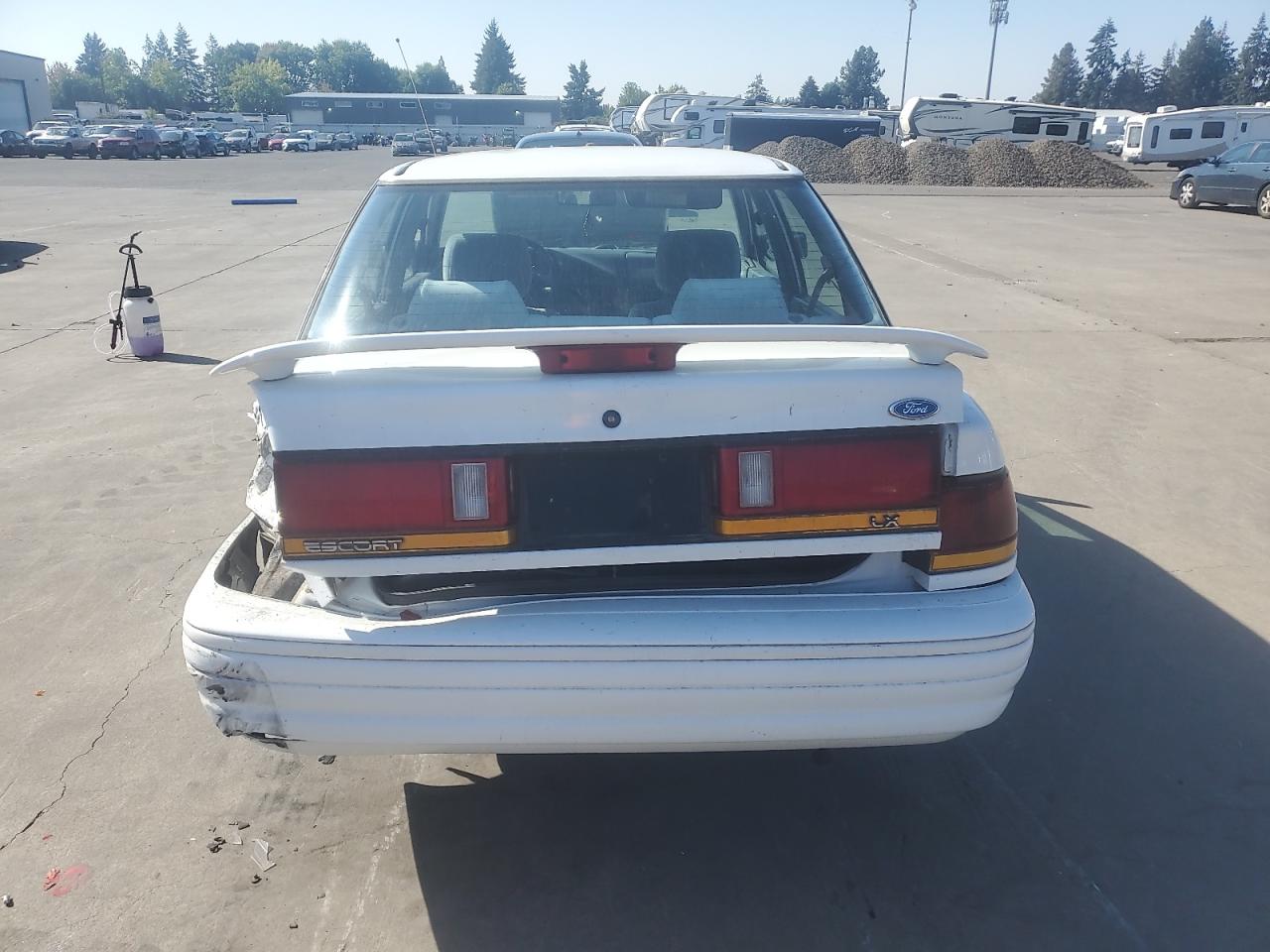1996 Ford Escort Lx VIN: 3FASP13J6TR107918 Lot: 83764575