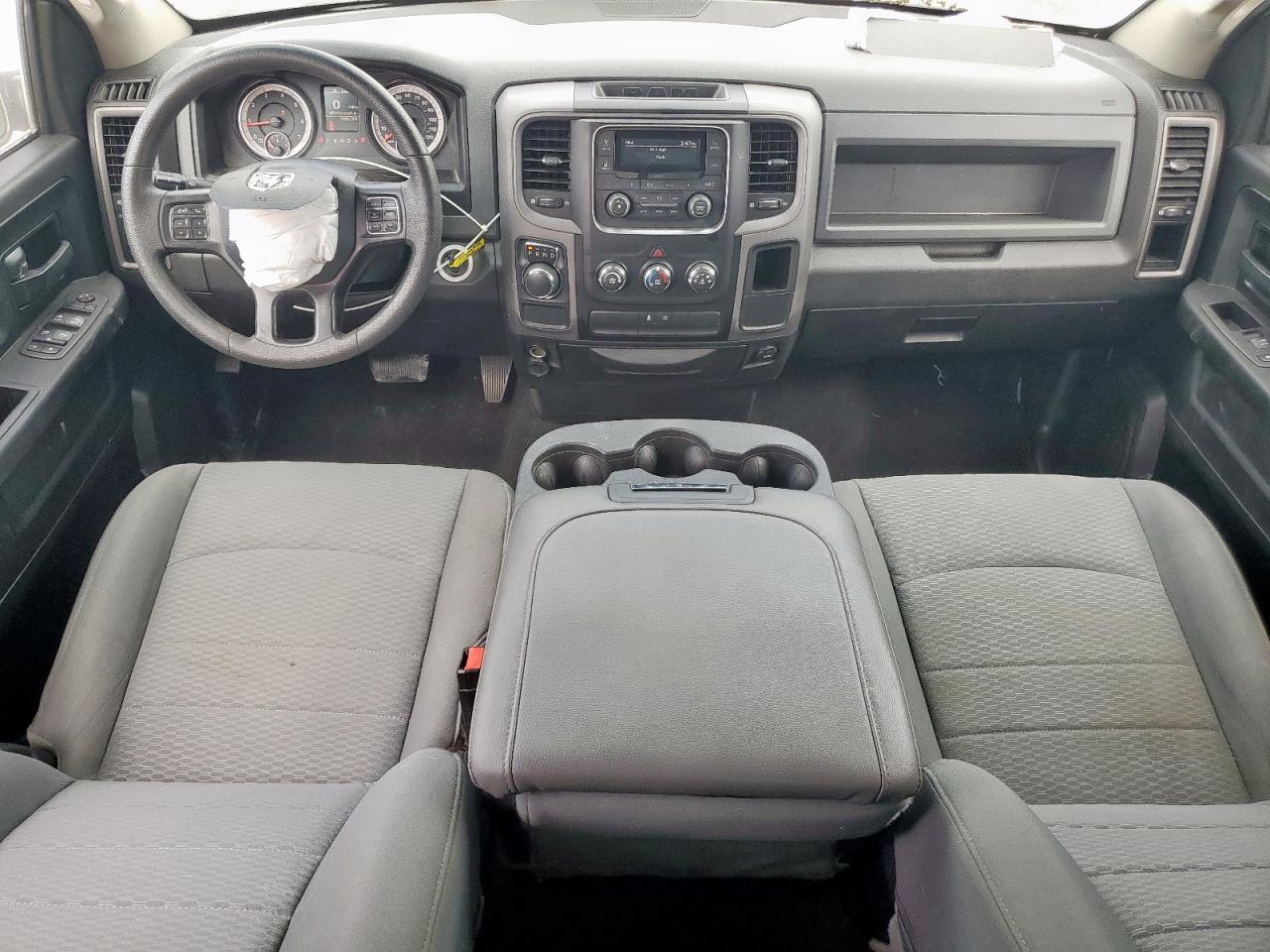 2019 Ram 1500 Classic Tradesman VIN: 1C6RR6FG8KS712565 Lot: 71266675