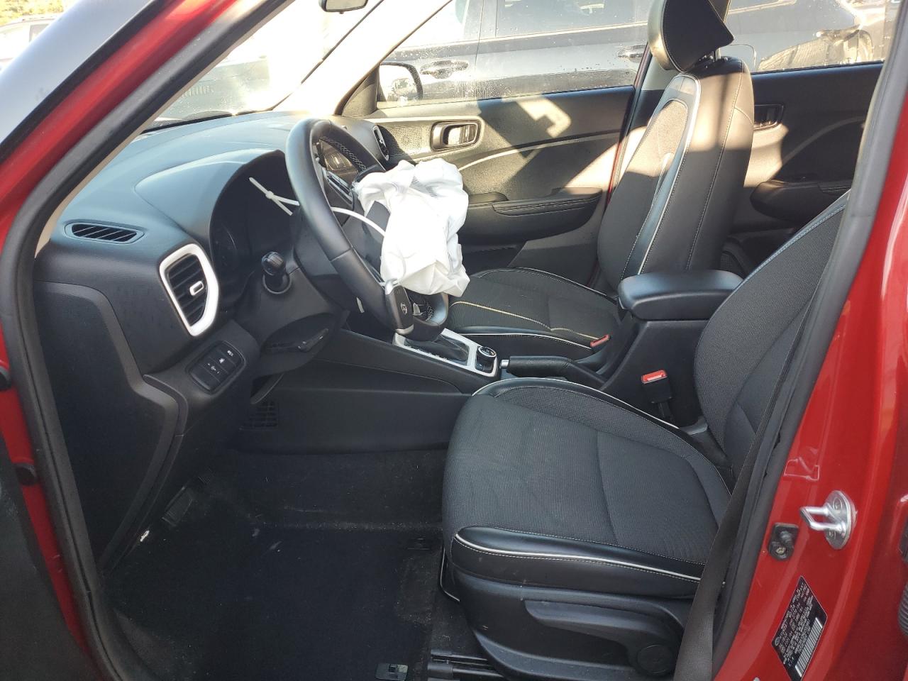 2022 Hyundai Venue Sel VIN: KMHRC8A33NU202851 Lot: 84645765