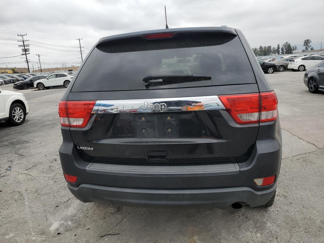 2011 Jeep Grand Cherokee Laredo VIN: 1J4RS4GG5BC569482 Lot: 83758495