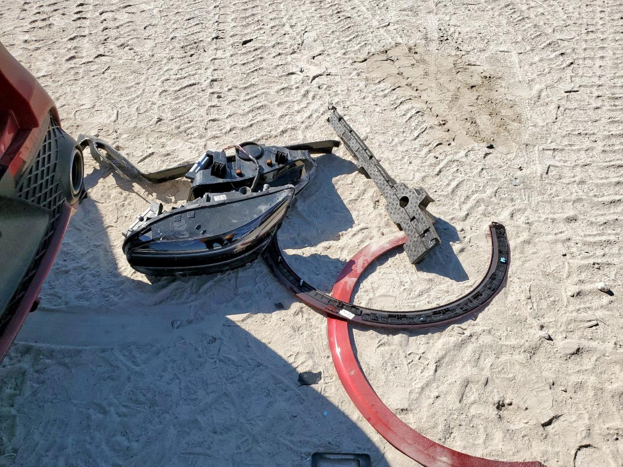 2025 Genesis Gv70 Base VIN: 5NMMADTB5SH030391 Lot: 81574665