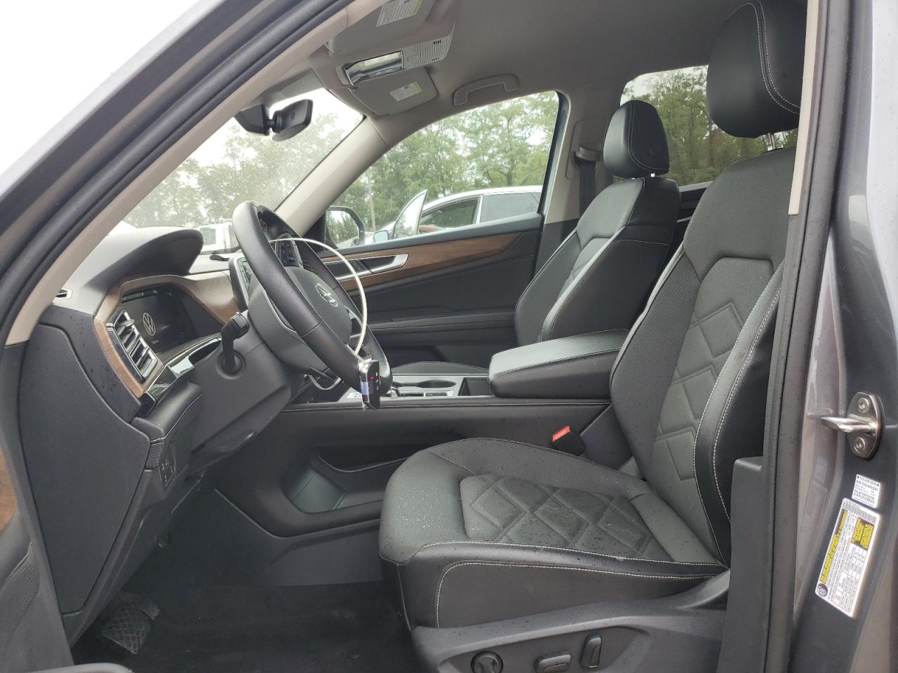 2024 Volkswagen Atlas Se VIN: 1V2LR2CA1RC526795 Lot: 80470325