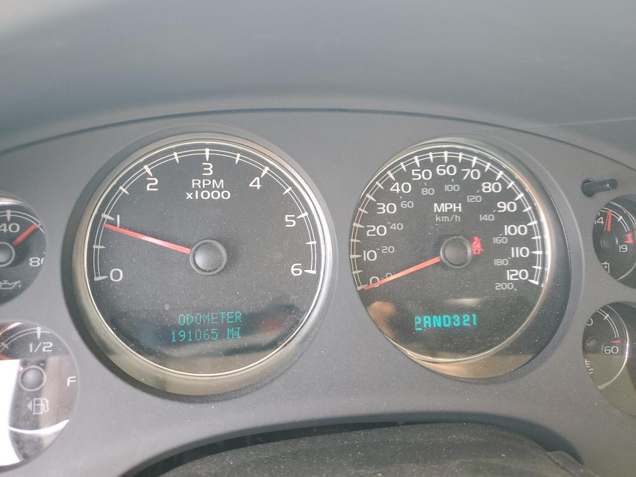 2007 Chevrolet Avalanche K1500 VIN: 3GNFK12317G320989 Lot: 81015735