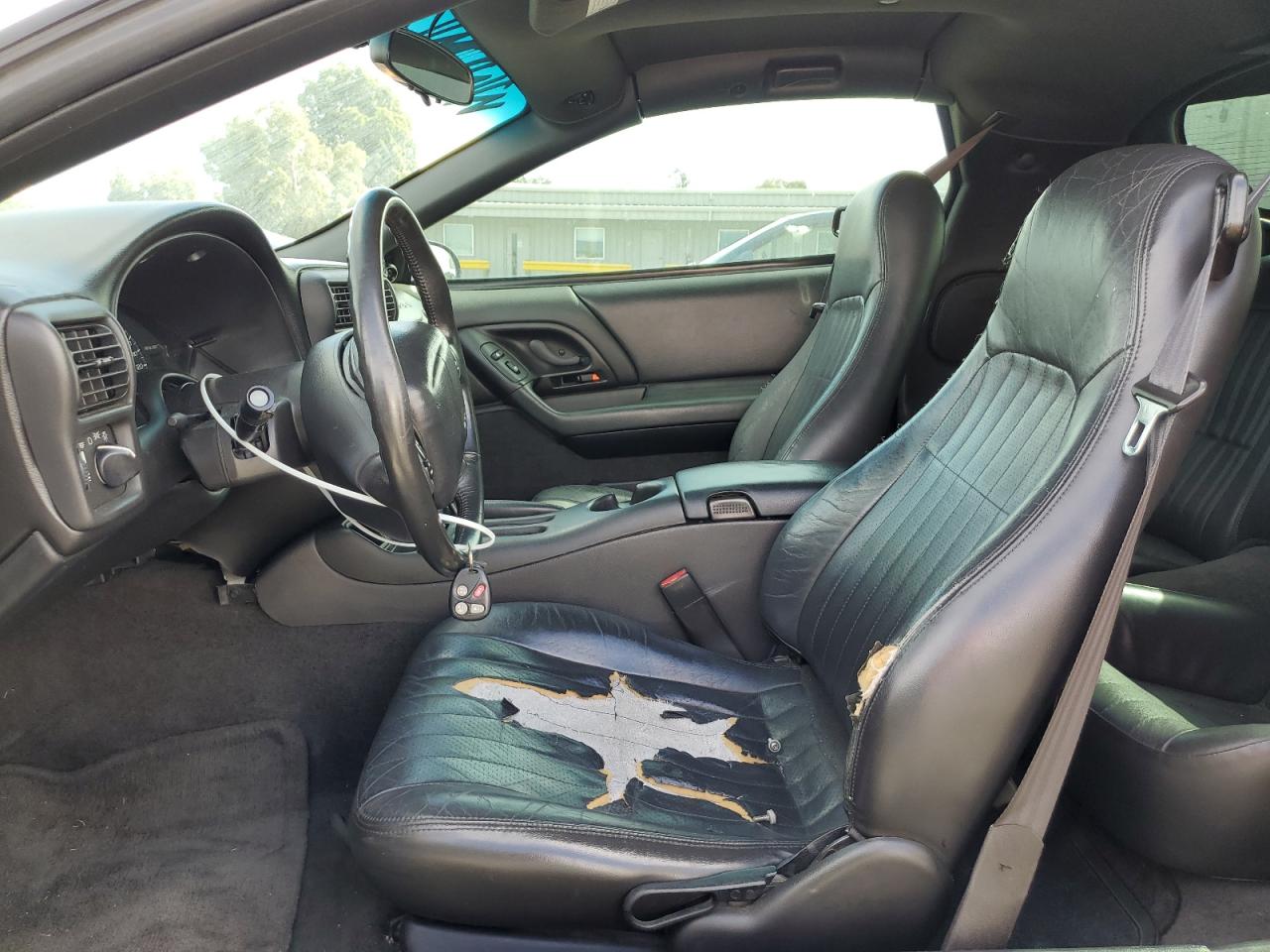 2002 Chevrolet Camaro VIN: 2G1FP22KX22139398 Lot: 80187945