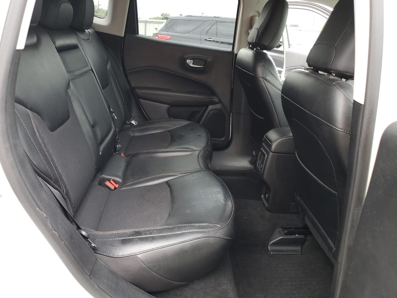 2020 Jeep Compass Latitude VIN: 3C4NJDBB9LT104261 Lot: 83965185