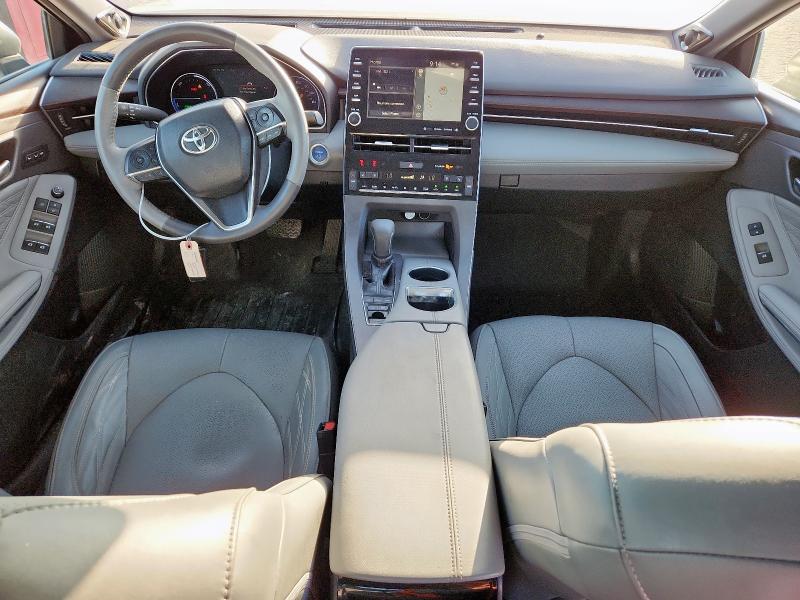  TOYOTA AVALON 2019 Silver