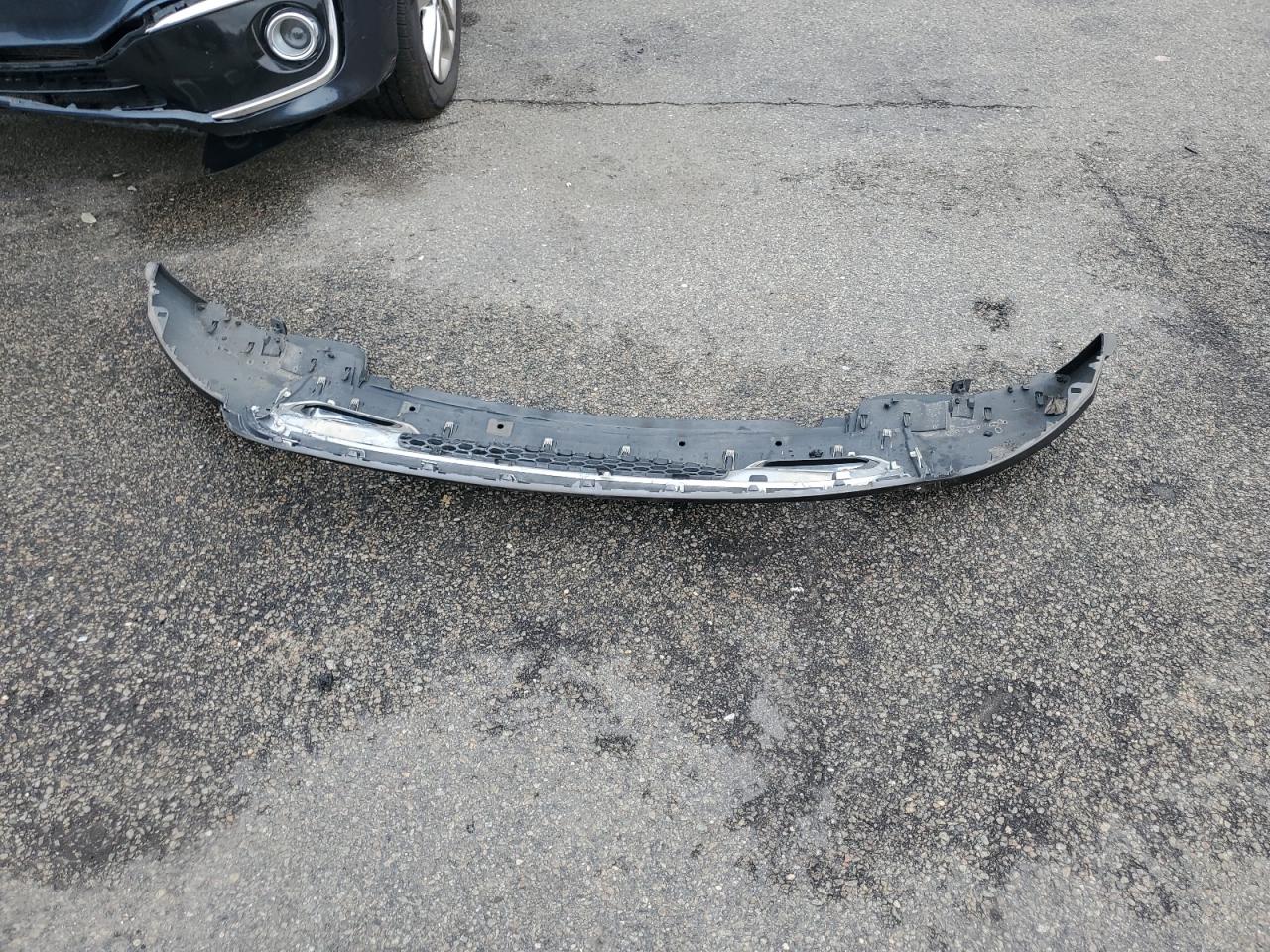 2019 Jeep Grand Cherokee Overland VIN: 1C4RJFCG9KC530047 Lot: 81326235