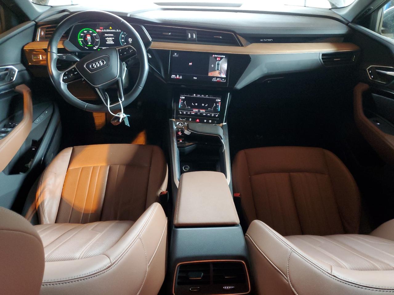 2024 Audi Q8 E-Tron Sportback Premium Plus VIN: WA1CAAGE9RB040915 Lot: 84212195