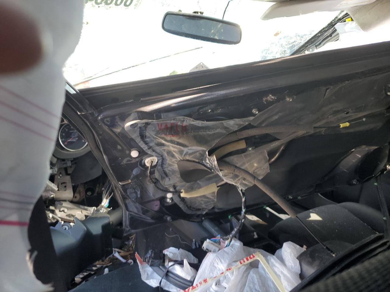 2014 Subaru Xv Crosstrek 2.0 Premium VIN: JF2GPAVC2E8302435 Lot: 80664285