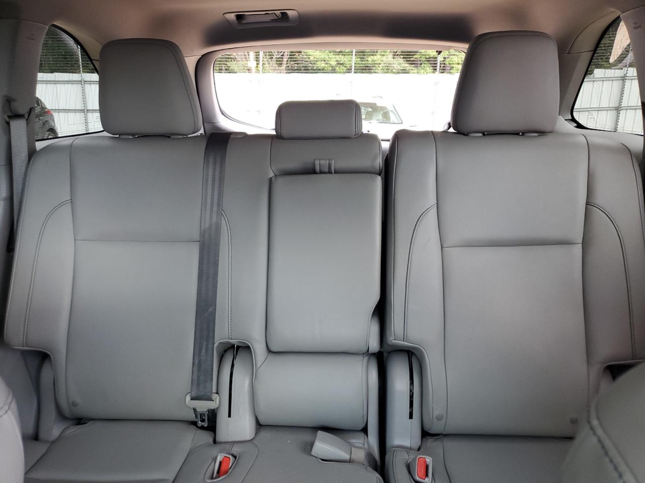 2014 Toyota Highlander Xle VIN: 5TDKKRFH6ES037370 Lot: 81000015