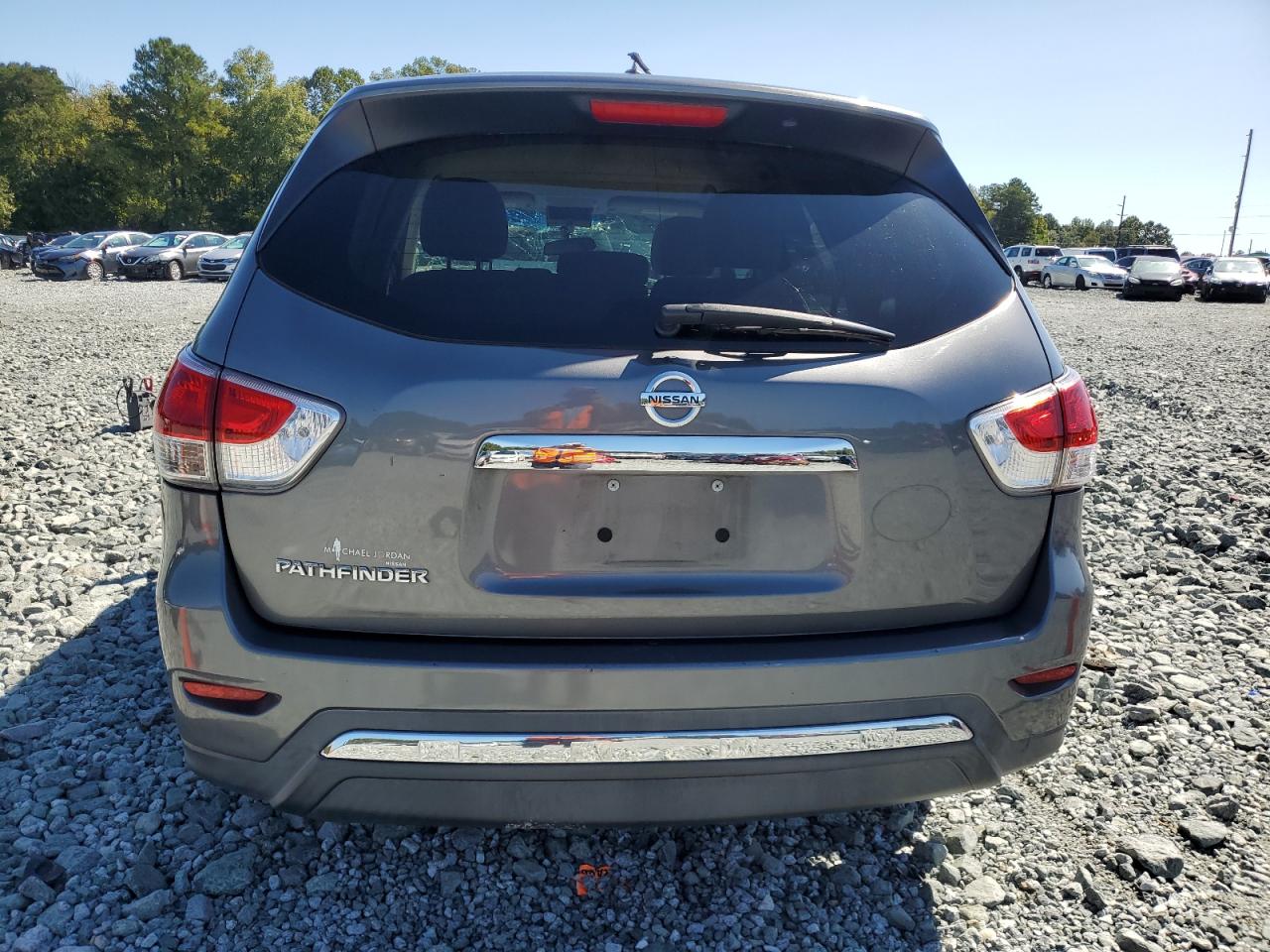 2015 Nissan Pathfinder S VIN: 5N1AR2MN8FC614096 Lot: 71795825