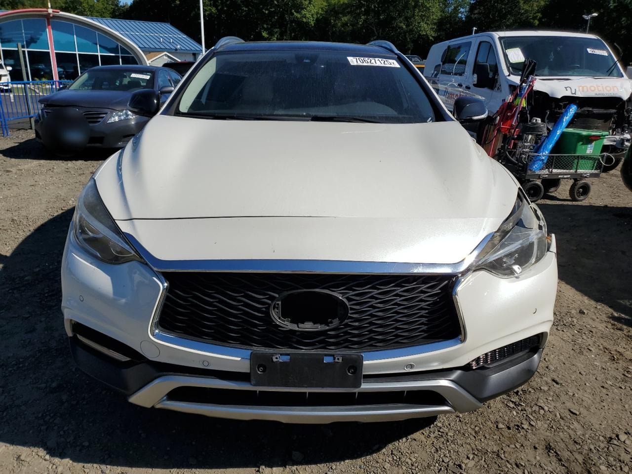 QX30 QX30