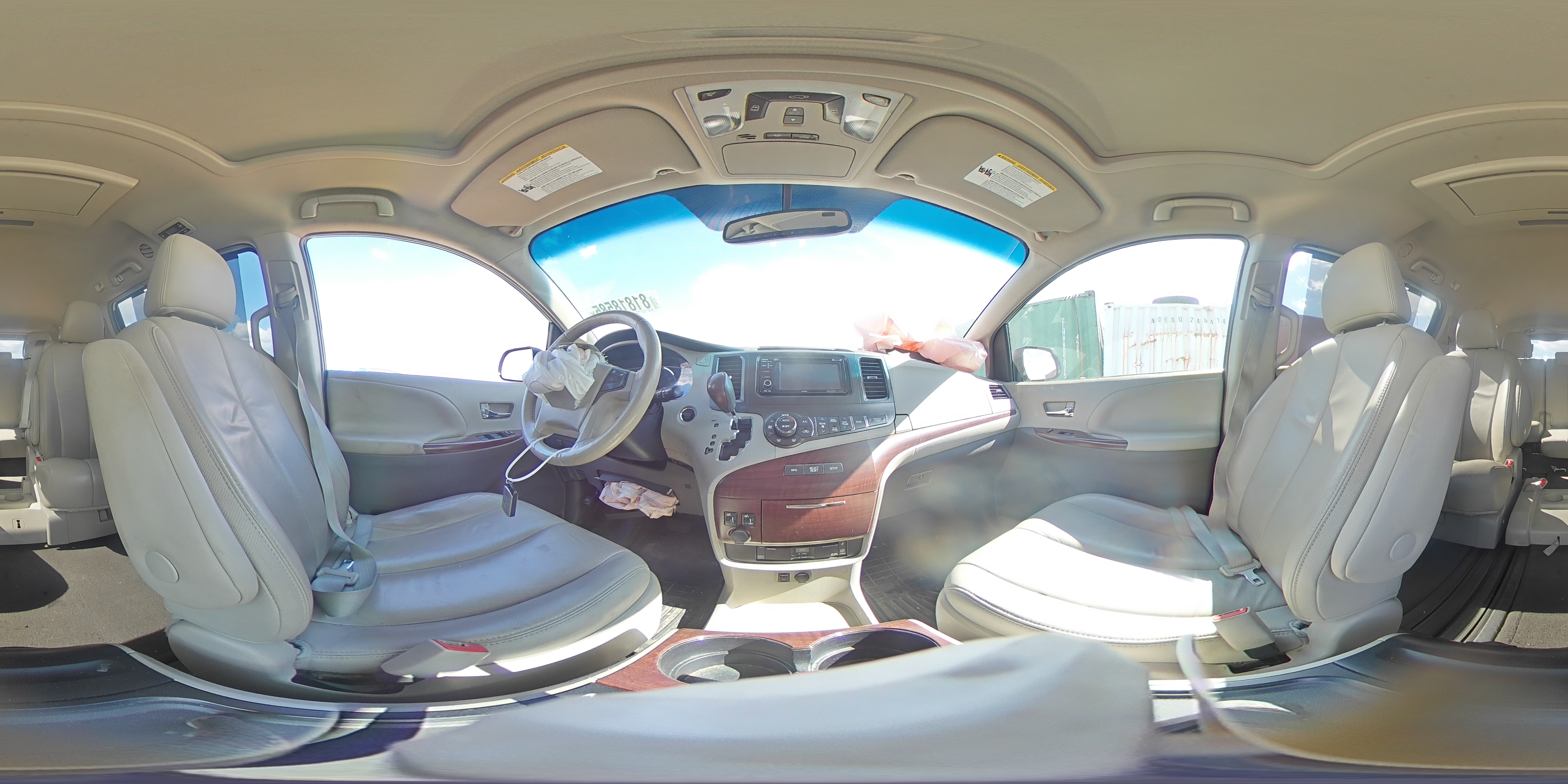 2014 Toyota Sienna Xle VIN: 5TDYK3DC4ES475156 Lot: 81818585