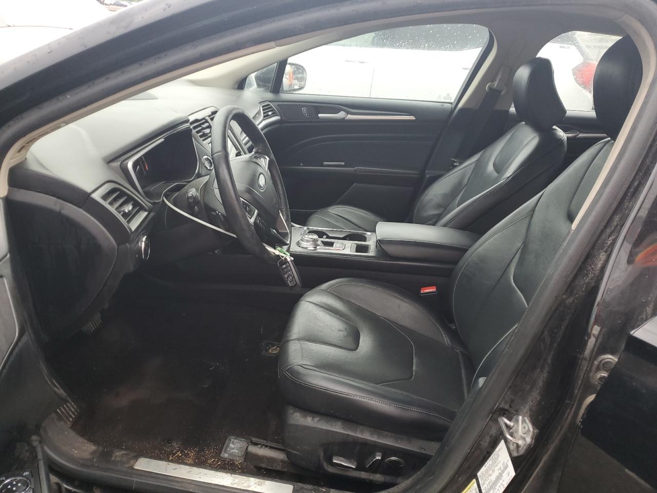 2020 Ford Fusion Titanium VIN: 3FA6P0D91LR130670 Lot: 82042565