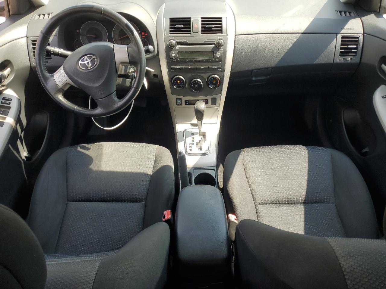 2010 Toyota Corolla Base VIN: 2T1BU4EE4AC455448 Lot: 81799865