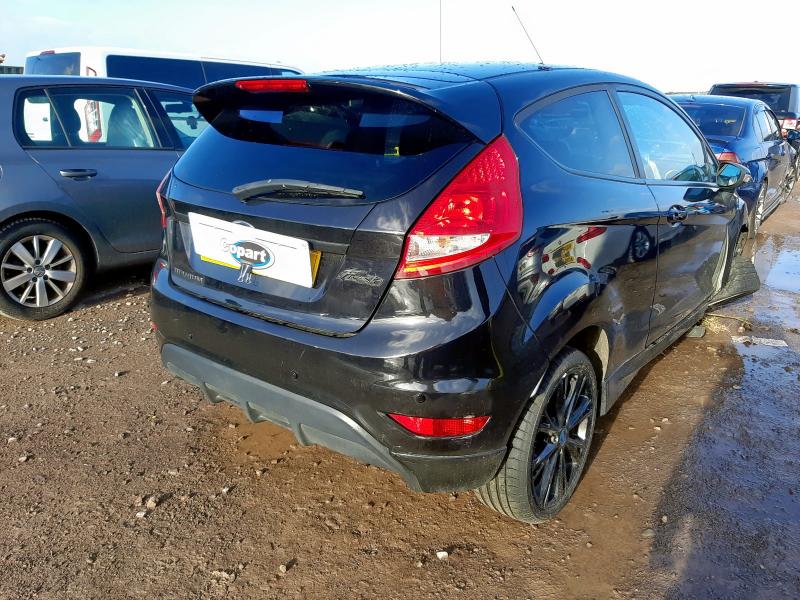 2010 FORD FIESTA TITANIUM 
