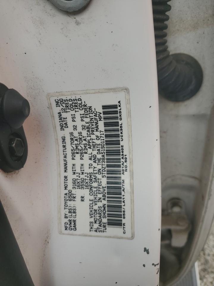 2001 Toyota Sequoia Limited VIN: 5TDZT38A51S011717 Lot: 81819285