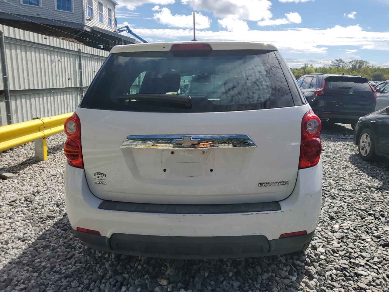 2015 Chevrolet Equinox Ls VIN: 1GNFLEEK2FZ135680 Lot: 84175625