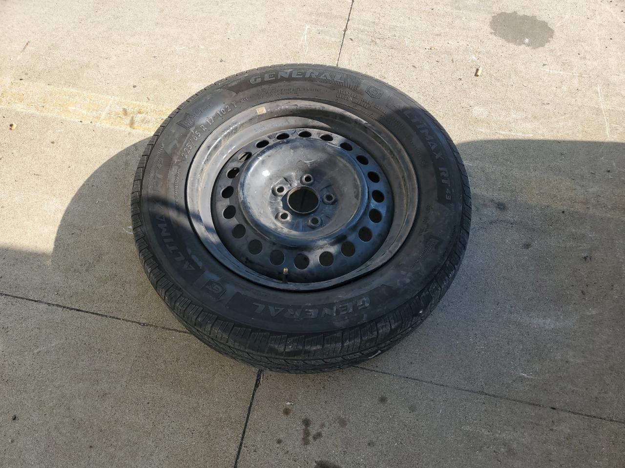 2018 Nissan Rogue S VIN: KNMAT2MV1JP500724 Lot: 81072435