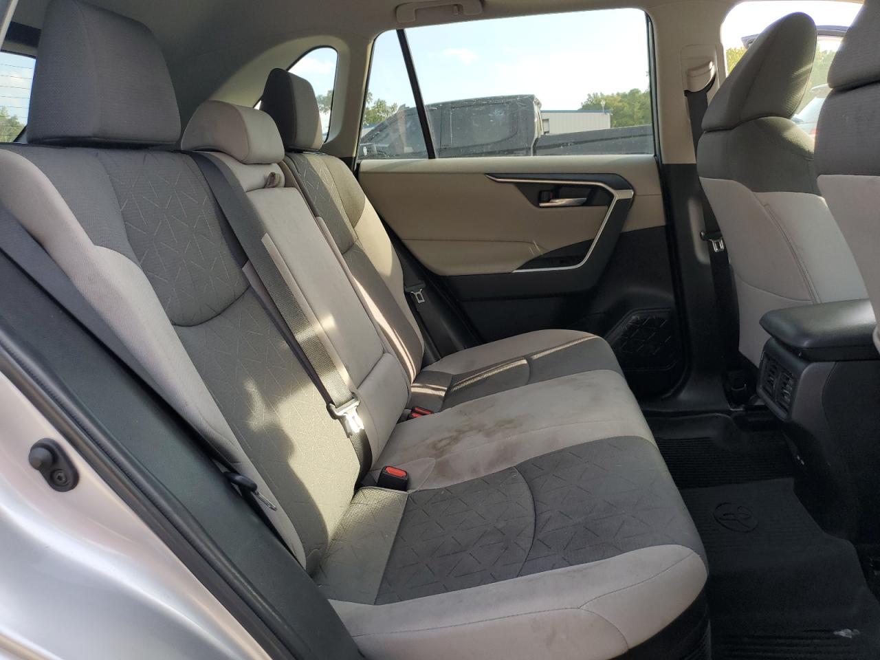 2022 Toyota Rav4 Xle VIN: 4T3RWRFV2NU050401 Lot: 81446325