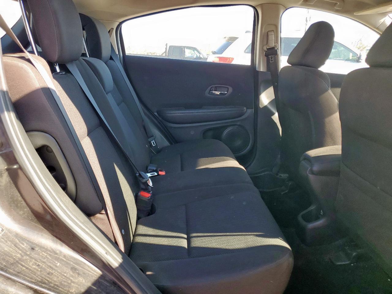 2017 Honda Hr-V Lx VIN: 3CZRU5H34HG707093 Lot: 83777305