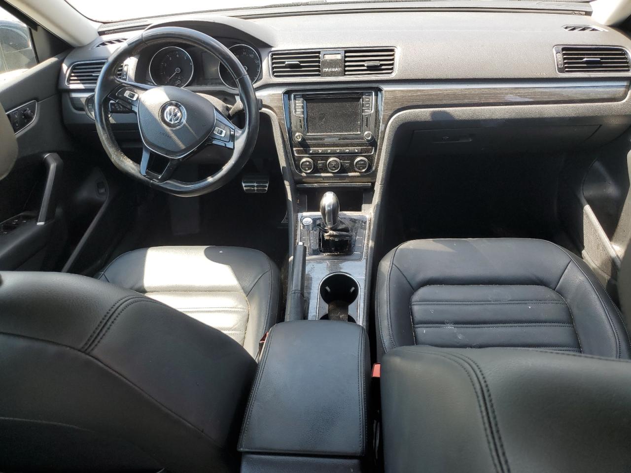 2018 Volkswagen Passat Sel Premium VIN: 1VWCA7A33JC014080 Lot: 71461685