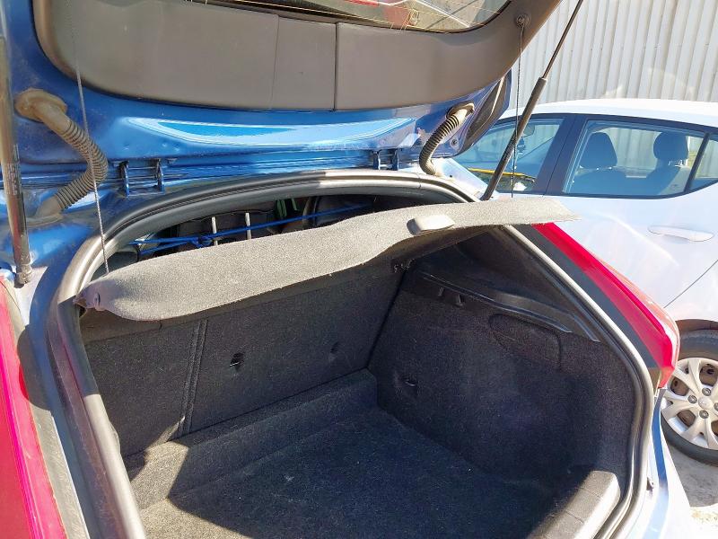 2017 VOLVO V40 D2 [120] R DESIGN NAV PLUS 5DR