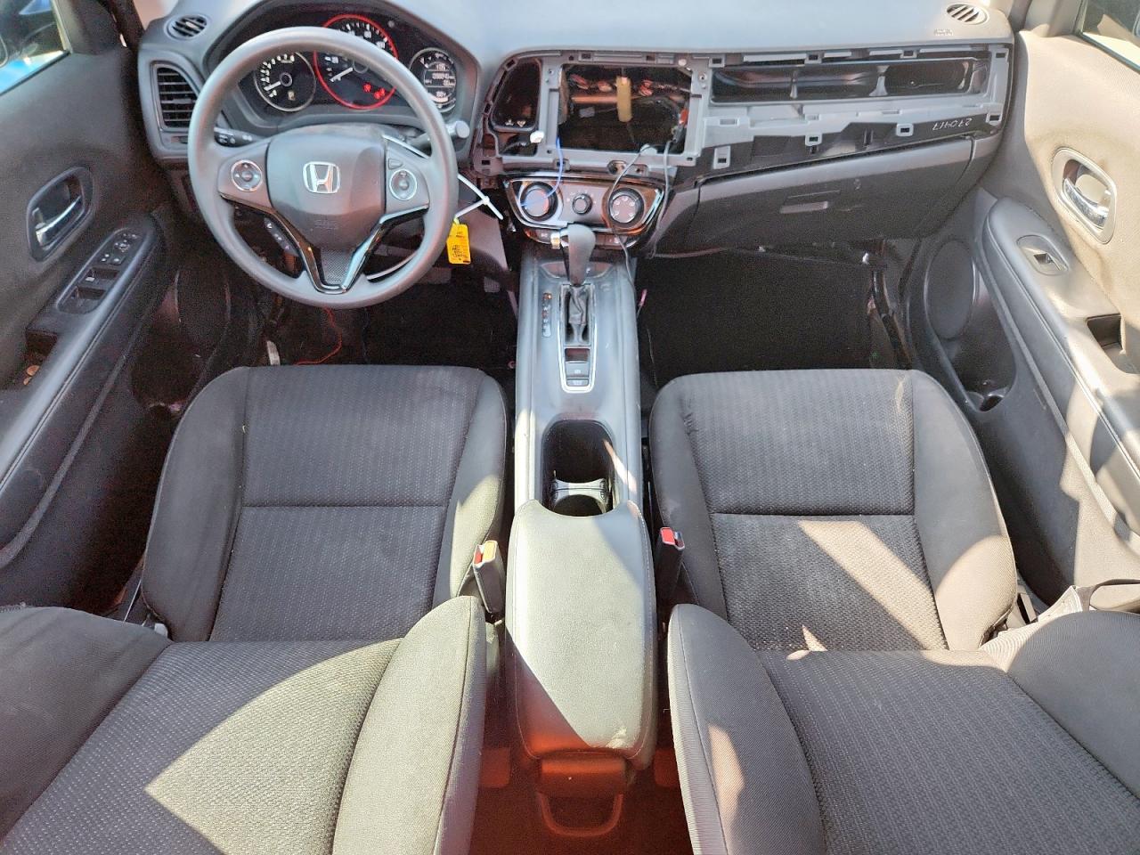 2018 Honda Hr-V Lx VIN: 3CZRU5H3XJG703085 Lot: 84264565