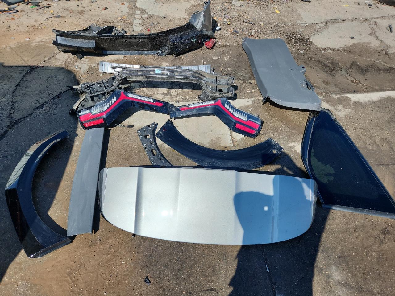 2024 Kia Ev9 Gt Line VIN: KNDAEFS57R6030561 Lot: 82071065