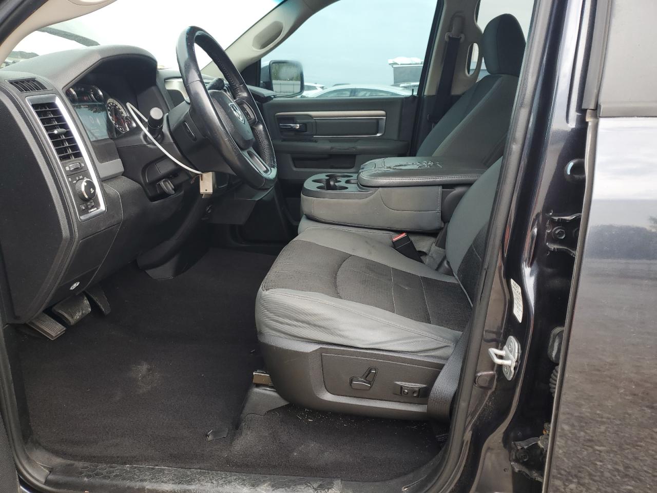 2013 Ram 1500 Slt VIN: 1C6RR6GT3DS693616 Lot: 82052395