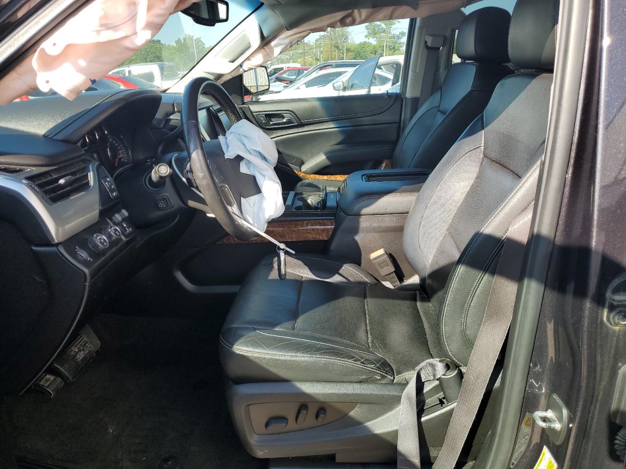 2017 Chevrolet Tahoe K1500 Premier VIN: 1GNSKCKC9HR112063 Lot: 84185285