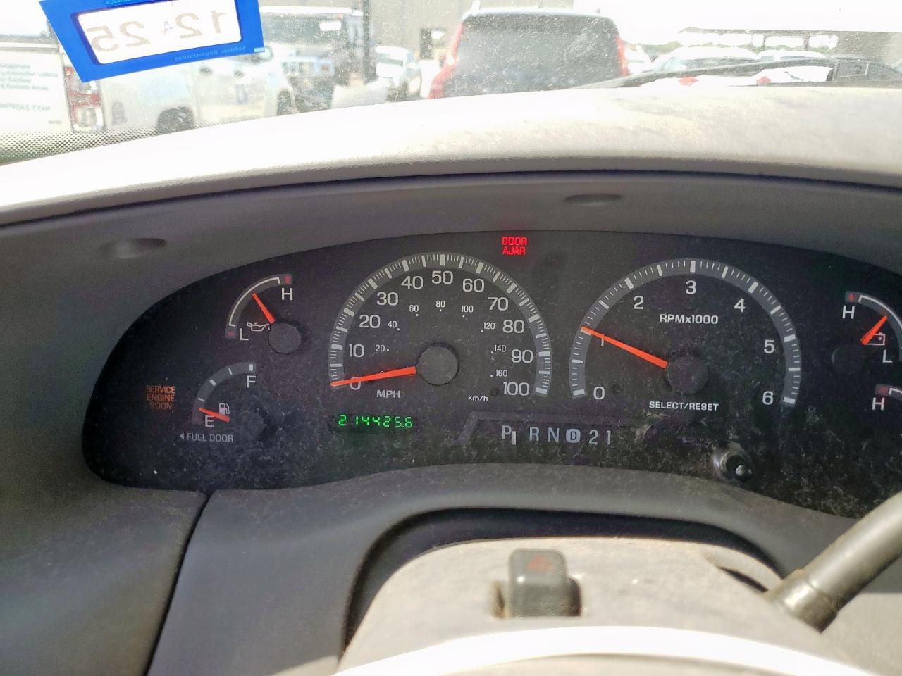 2002 Ford F150 Supercrew VIN: 1FTRW07612KB61755 Lot: 71523165