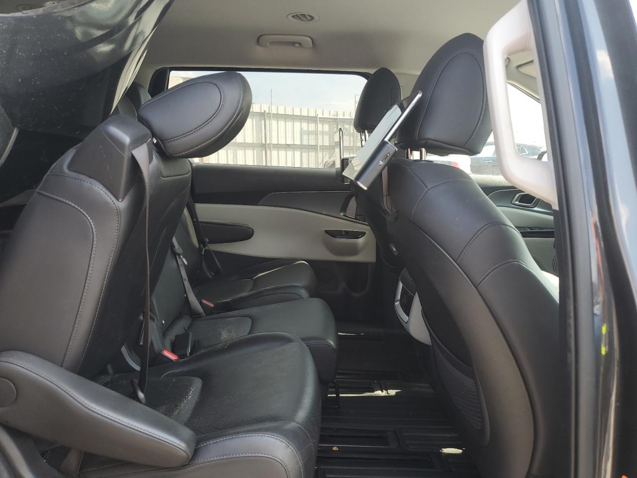 2023 Kia Carnival Lx VIN: KNDNB4H32P6236727 Lot: 81295755