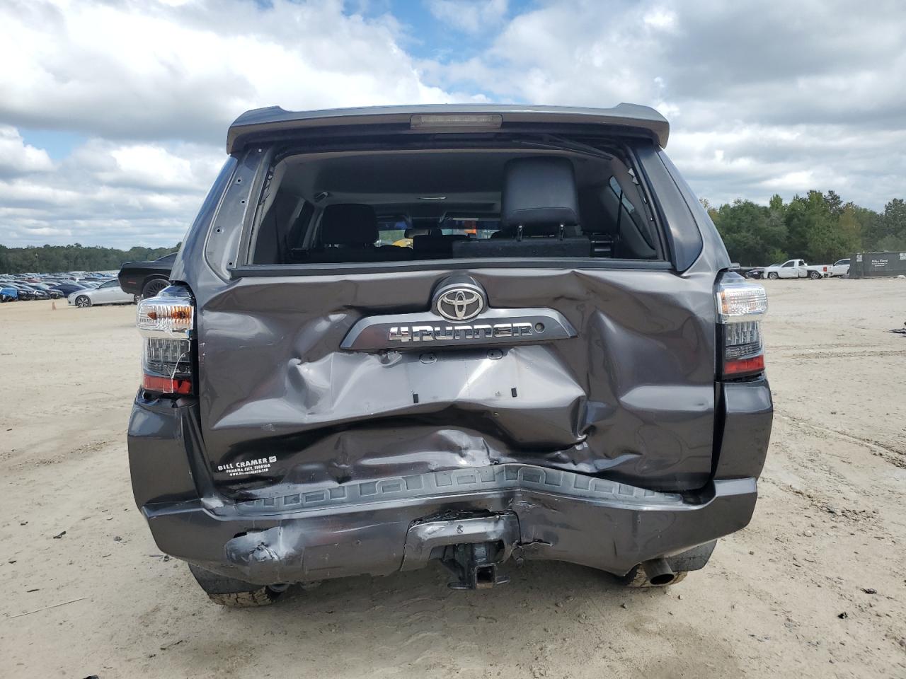 2018 Toyota 4Runner Sr5 VIN: JTEZU5JRXJ5165351 Lot: 81635845