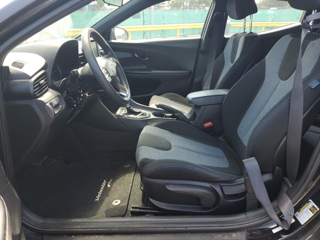 2019 Hyundai Veloster Base VIN: KMHTG6AF6KU019478 Lot: 81326875