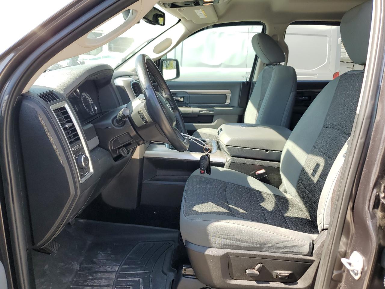 2017 Ram 1500 Slt VIN: 1C6RR7LT9HS612958 Lot: 80919945