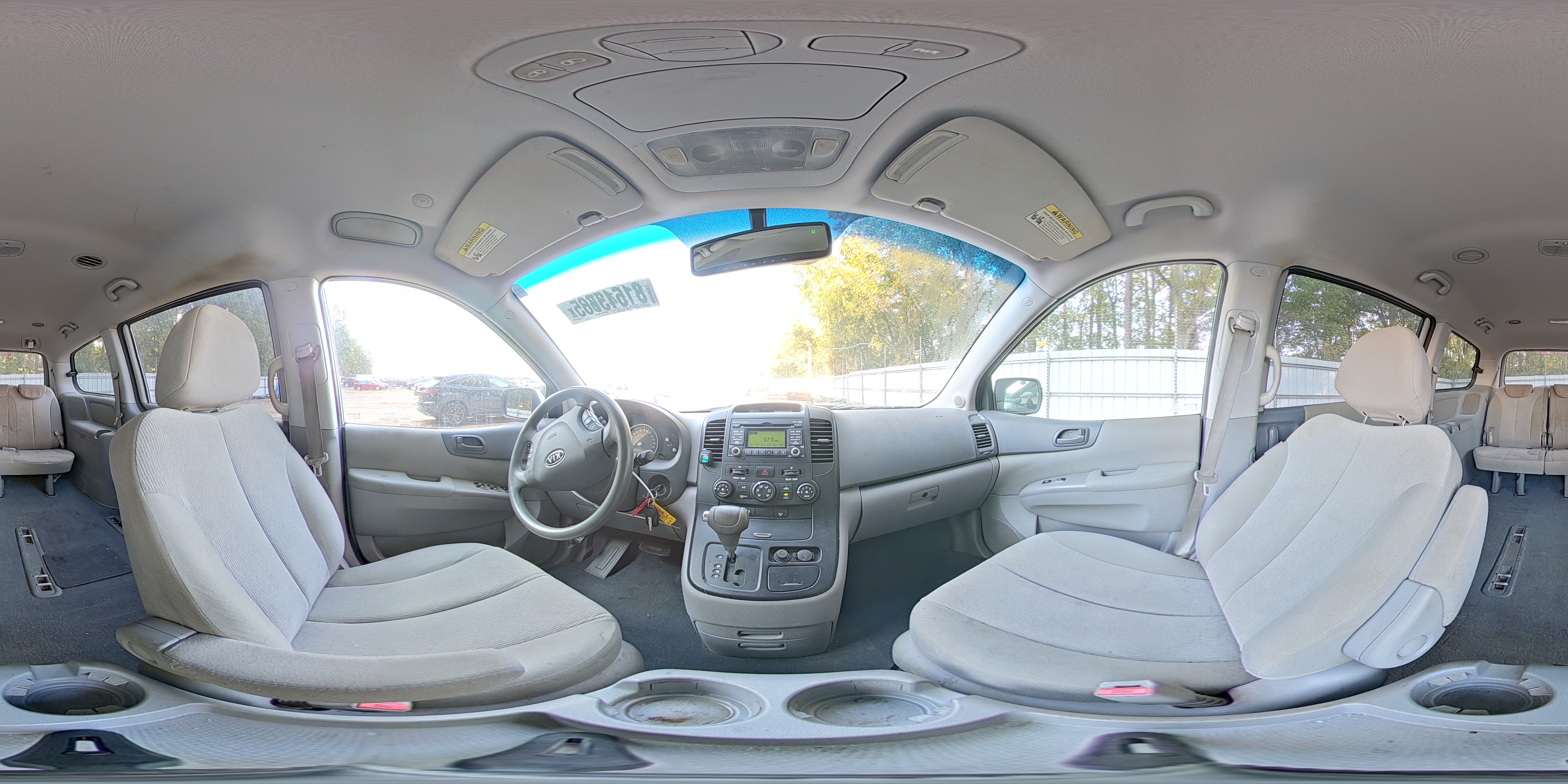 2011 Kia Sedona Lx VIN: KNDMG4C71B6388160 Lot: 81645635