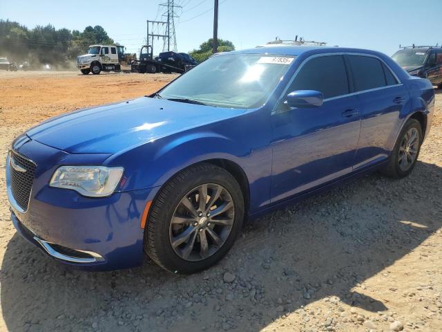 2018 Chrysler 300 Touring