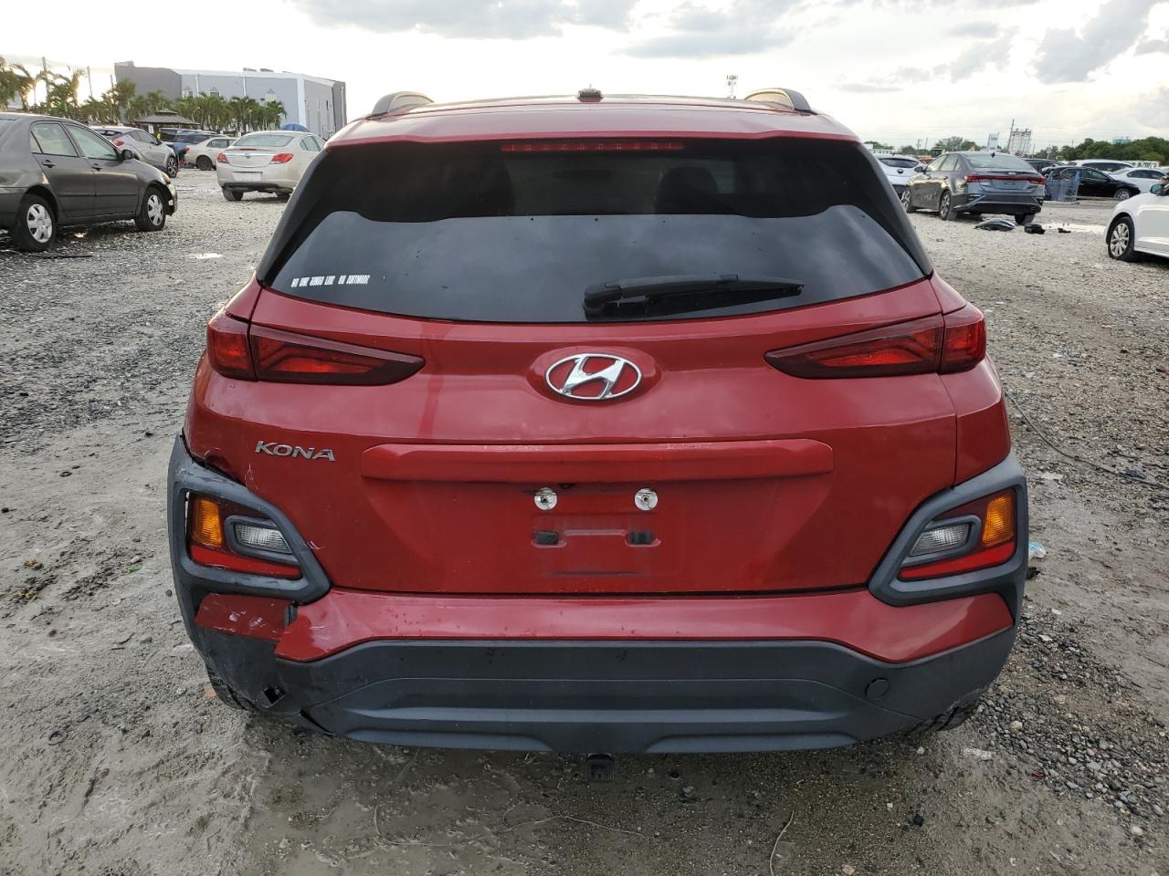 2021 Hyundai Kona Sel VIN: KM8K22AA3MU631129 Lot: 84056005
