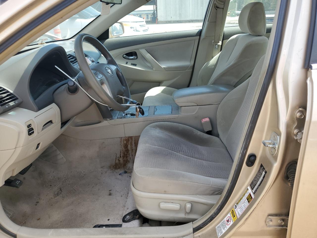 2010 Toyota Camry Base VIN: 4T1BF3EK4AU027226 Lot: 82034705