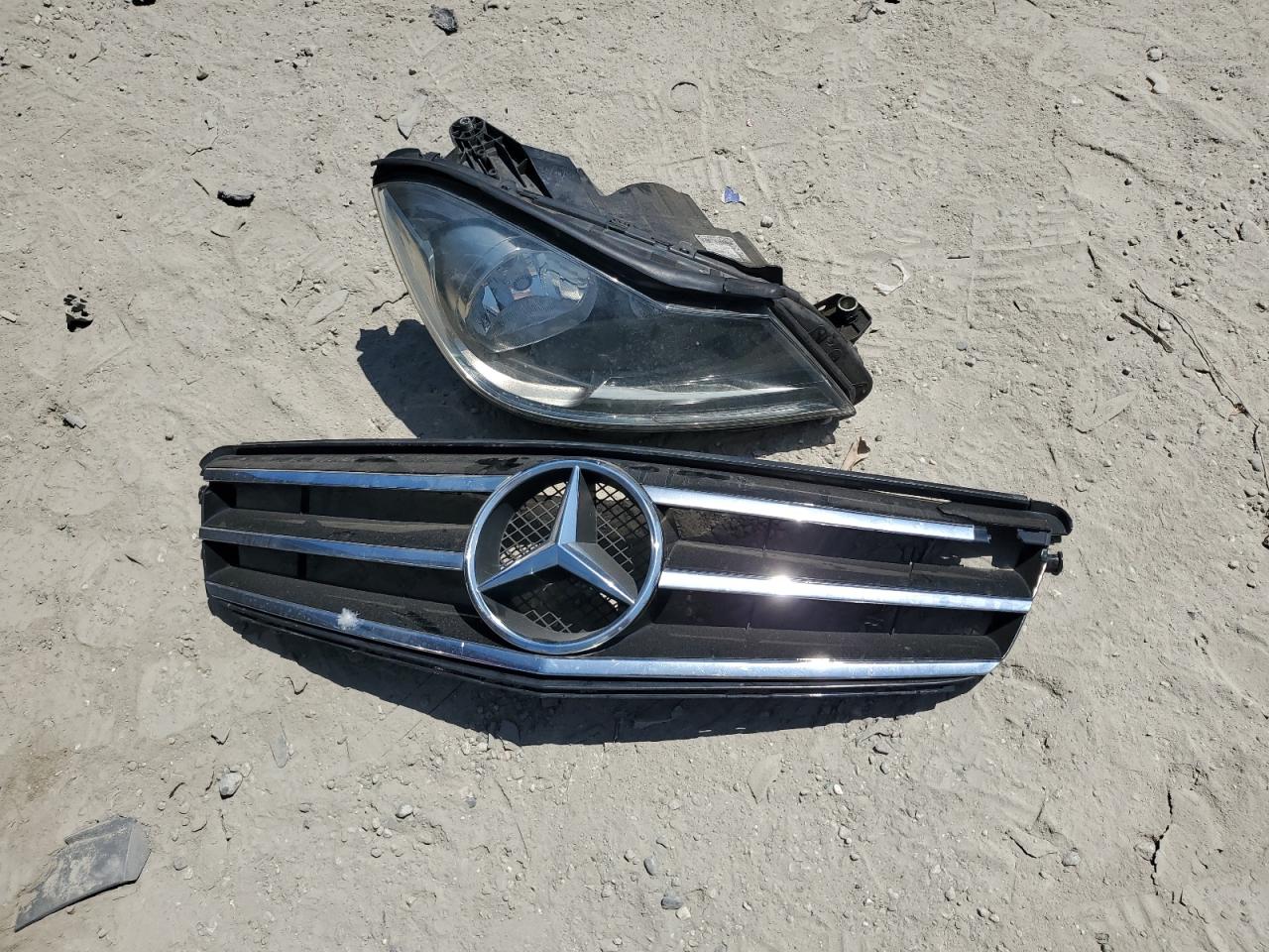 2014 Mercedes-Benz C 250 VIN: WDDGF4HB2EA935747 Lot: 80118755