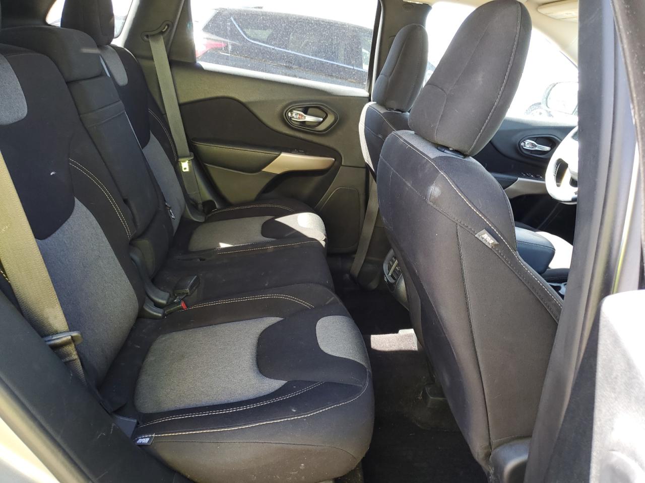 2017 Jeep Cherokee Sport VIN: 1C4PJMAS2HW594764 Lot: 80549695